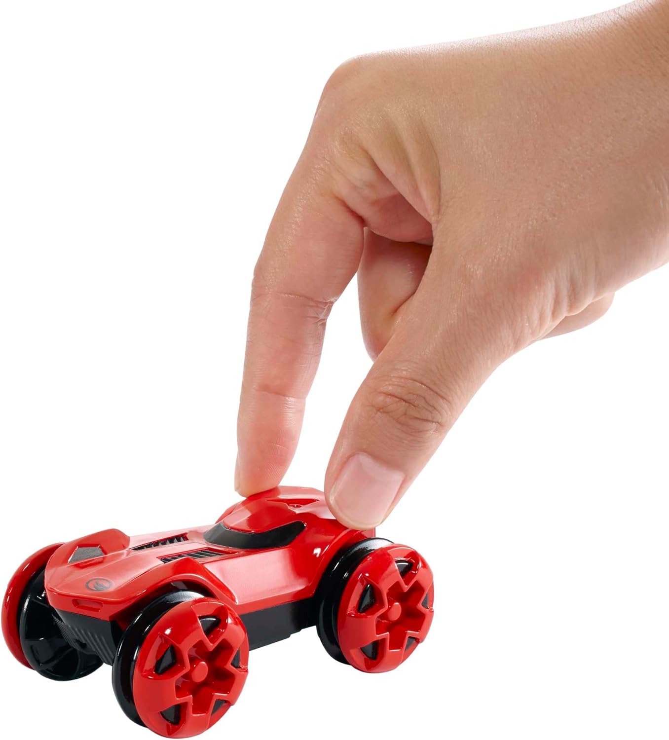 Hot Wheels Color Shifters Toy Car in 1:64 Scale, Repeat Color Change in Icy Cold or Very Warm Water (Styles May Vary)